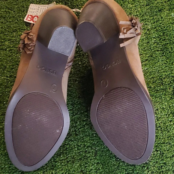 NWT Bongo Womens Zipper Up Ankle Booties with Fringe & Rivet Side Design - Picture 6 of 13